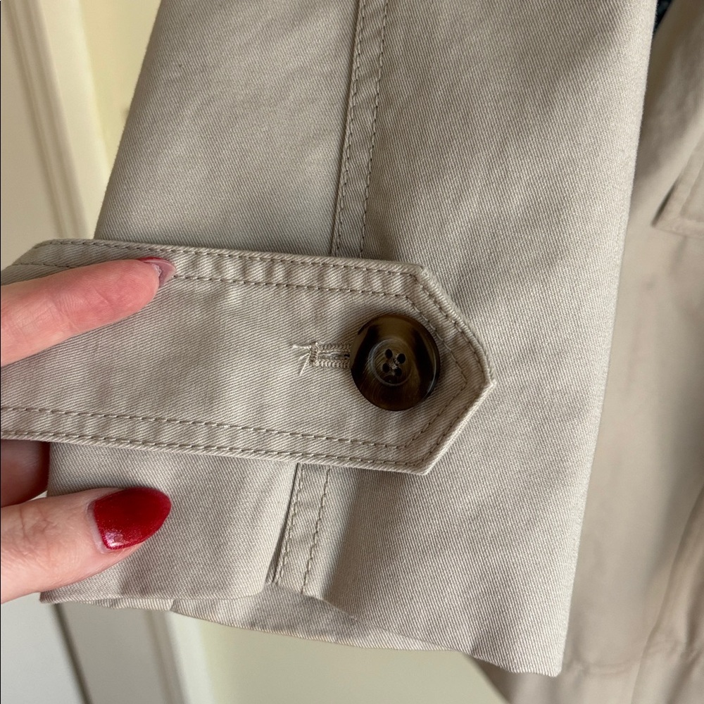 Old Navy Light Tan Trench Coat, Medium - Picture 5 of 11